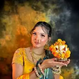 Lakeme Mayur Vihar- Makeup Course in Mayur Vihar, New Delhi