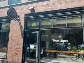 Toastique, Washington