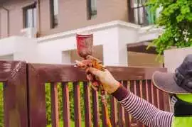 Expert Fence Painting Melbourne – Quality Finish, Melbourne