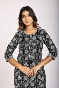 Check Floral Print Straight Kurta Swasti Clothing, ₹ 499