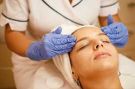 Dr.V.S Rathore : Best plastic surgeon in the city , Kolkata