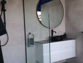 Frameless shower screen Adelaide, Adelaide