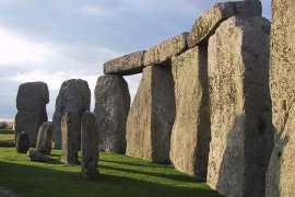 Day trips to Cotswolds, London