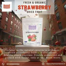 Fresh Freeze-Dried Strawberries, India, Ahmedabad