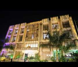 Hotel Sec 31 Noida, Noida