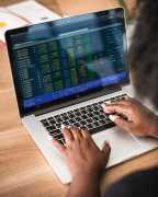 Maximise Your Success with Share Trading Courses i, Melbourne