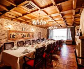 Top-Tier Restaurant Renovations to Impress, Toronto
