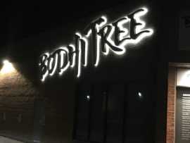 Illuminate Your Business with Illuminated Signs, Toronto