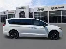 Buy Chrysler Cars in Ocala, Ocala