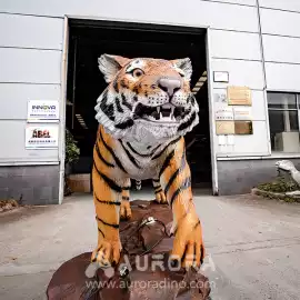 Realistic Animatronic Animal Creations by Aurora D, Changsheng