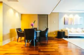Laminate Flooring Solutions for Homes & Office, Mississauga