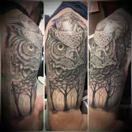 A Saber Needle Tattoo, Louisville