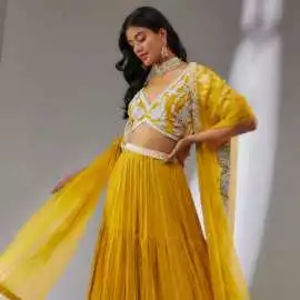 Latest Luxury Designer Lehengas Online , Noida