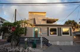 Wake Up to Spectacular Views: Waterfront Property , Saint Petersburg