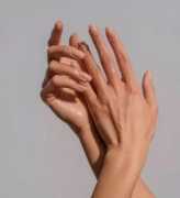 Best Ladies Beauty Salons Nearby, Dubai