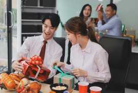 Premium and Thoughtful Corporate Gifts, Woodlands New Town