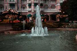 Paris Gare du Nord to Disneyland, Paris