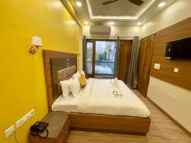 Hotel in Noida Sector 72 for Comfort and Luxury, Noida