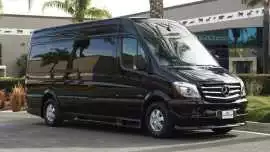 Luxury SUV Limousine Qatar – Travel in Style with , Dubai