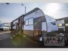 Find Your Perfect Toy Hauler RV Today at Mid Ameri