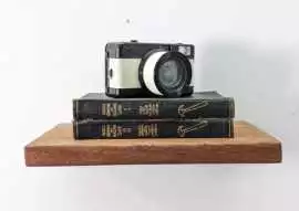 Minimal Magic Narrow Wall Shelf That Defies Bulk, $ 0