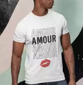 Amour Kiss Graphic Tee, $ 27