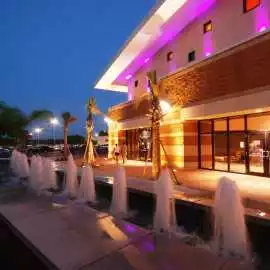 Shopping Center Architecture Design, Syracuse