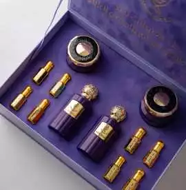 عطور فاخرة للهدايا من Fawh Perfume Collection – تش, Dubai
