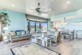 Cozy Family Condo Rentals in Port Aransas, Port Aransas