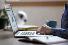 Cost-Effective and Reliable Hindi Translation, Mumbai