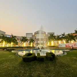 Best Malls in Delhi | DLF Promenade, New Delhi