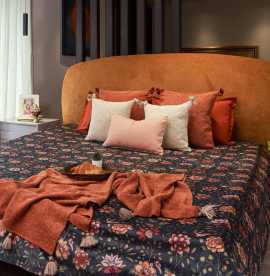 Luxurious Velvet Bed Covers for Your Home, ₹ 999