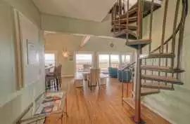 Bald Head Island Vacation Rentals: Coastal Comfort, Southport