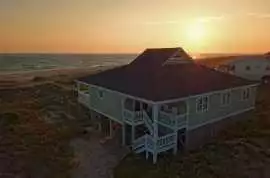 Pet Friendly Vacation Rentals On Bald Head Island , Southport