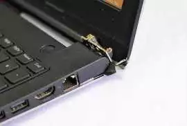 Broken Laptop hinges from kshs 3000 repair , Nairobi