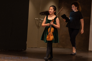 Competition Violin: Aurea Luoning Wang