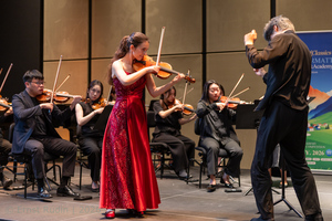 Sophie Branson plays Max Bruch