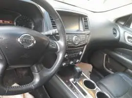 نيسان باثفندر 2015