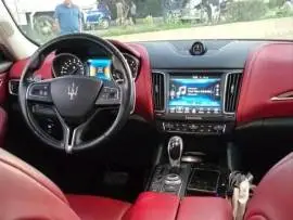 مازيراتي لافانتي 2017, دمشق, RF19113661