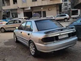 ميتسوبيشي لانسر 1993