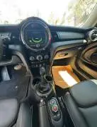 Mini Cooper 2018, RF27689091