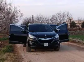 Hyundai Tucson 2011, Hama