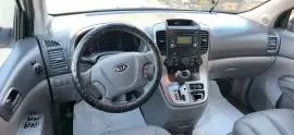 Kia Carnival 2013, Idlib