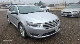 Ford Taurus 2011, Idlib