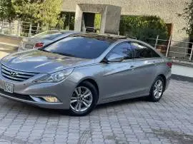 Hyundai Sonata 2012