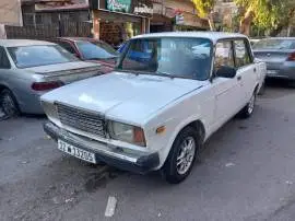 Lada 107 2002, Damascus