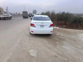 هيونداي اكسنت 2011