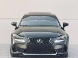 لكزس IS 300 موديل 2018