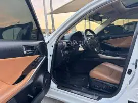 لكزس IS 250 موديل 2014