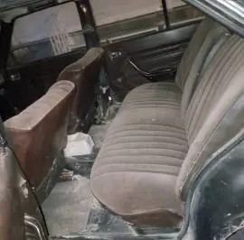 Peugeot 504 for sale at 800 dollars